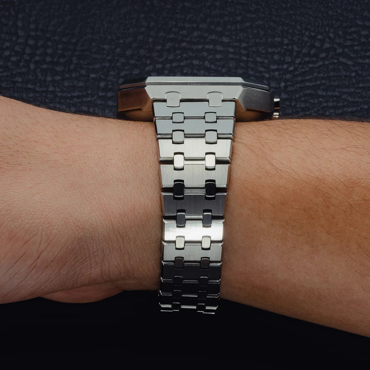 Correa Metálica Premium – Eleva tu Apple Watch